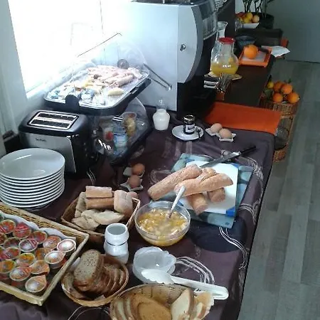 Logis Drom'sud 2* Donzère